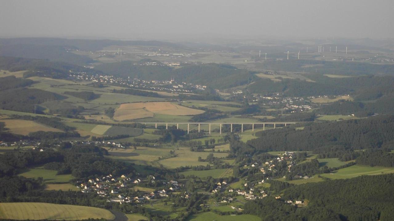 Eifel-Ferienhaus Marga Prüm Екстериор снимка